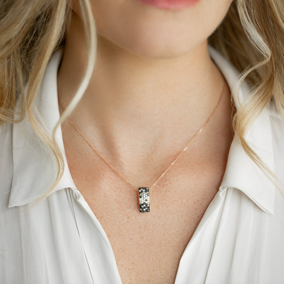 Pendant with black and white diamonds and brown Inferno Night