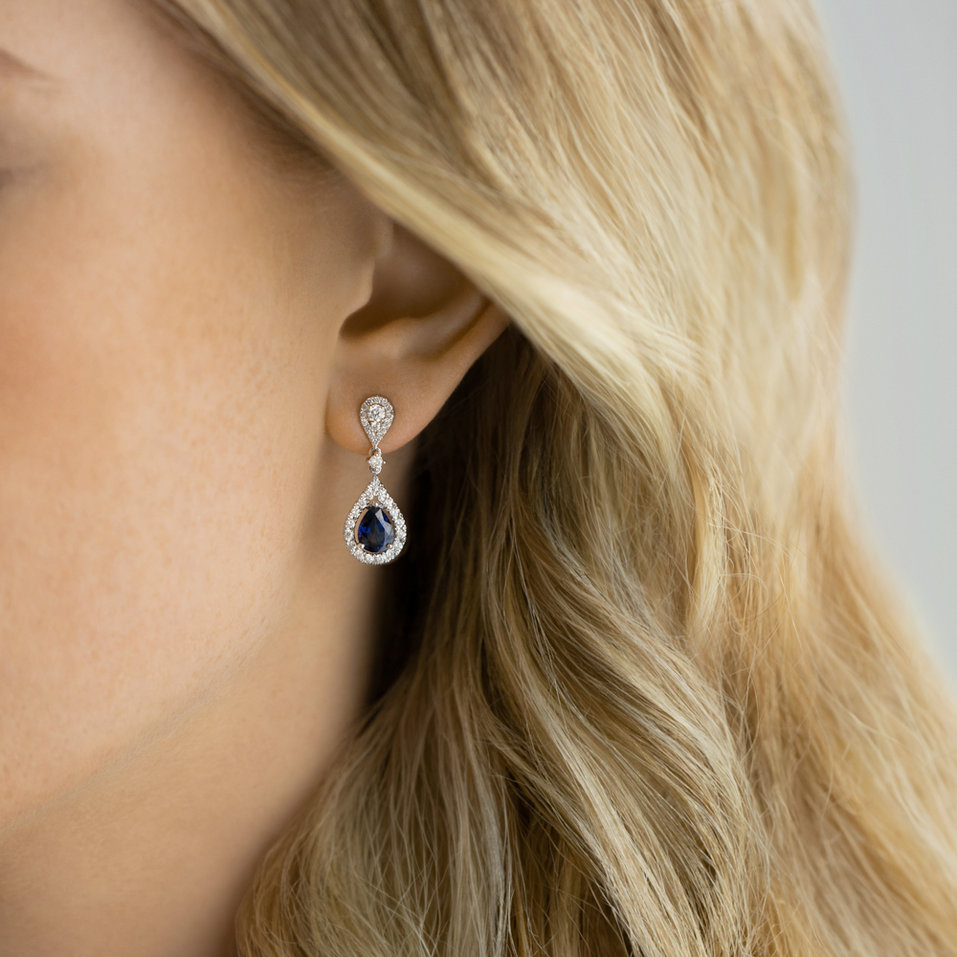 Diamond earrings with Sapphire Lavish Feeling