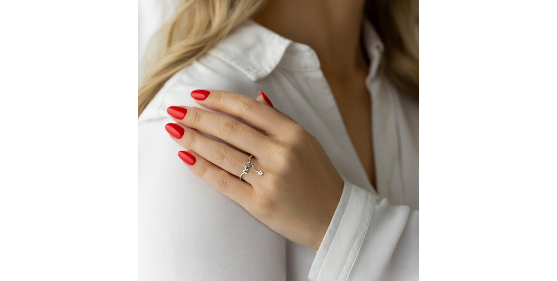 Diamond ring Pure Opulence