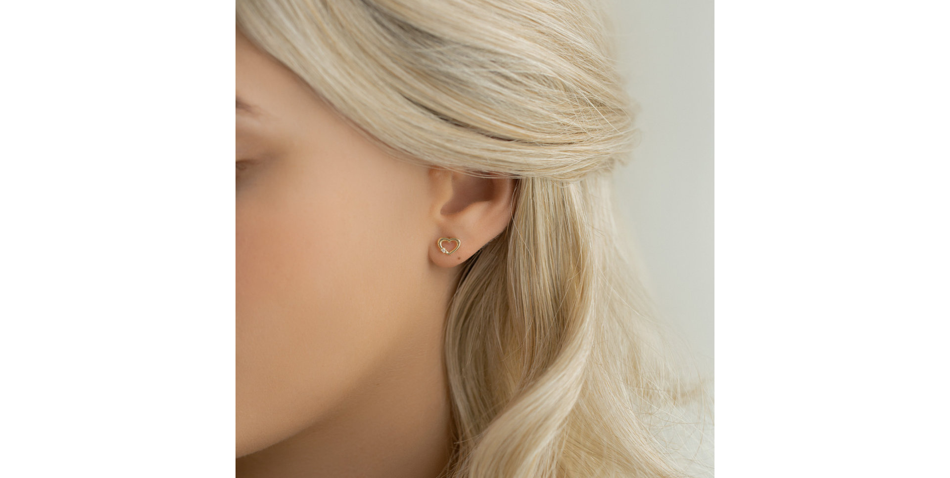 Diamond earrings Simply Love