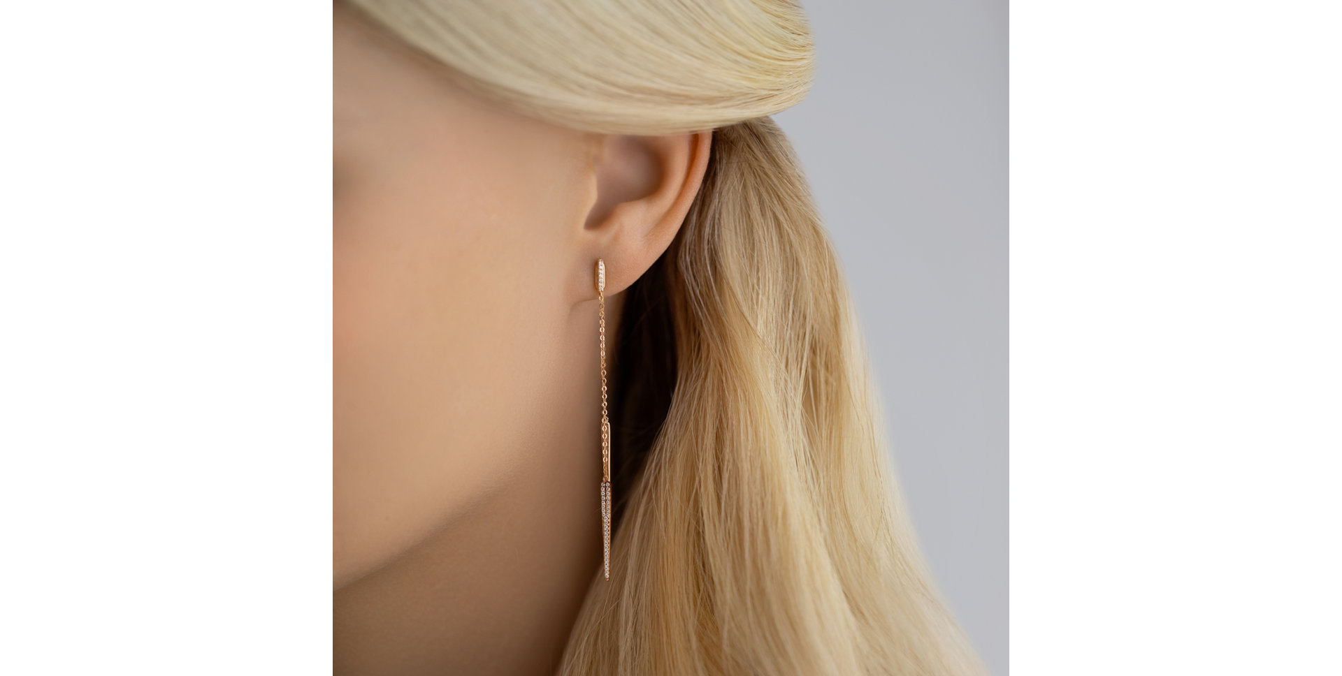 Diamond earrings Calyx