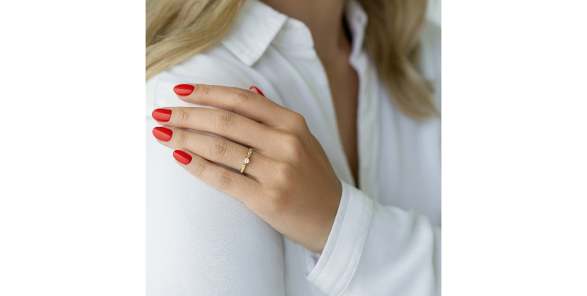 Diamond ring Moon King