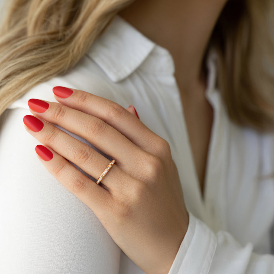 Diamond ring Divine Radiance