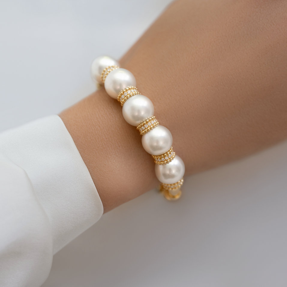 Diamond bracelet with Pearl Royalty  Pearl