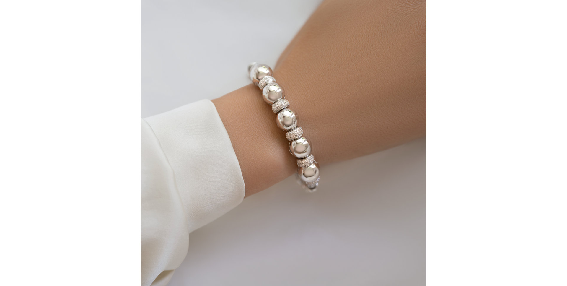 Bracelet with diamonds Fantasy Infinity