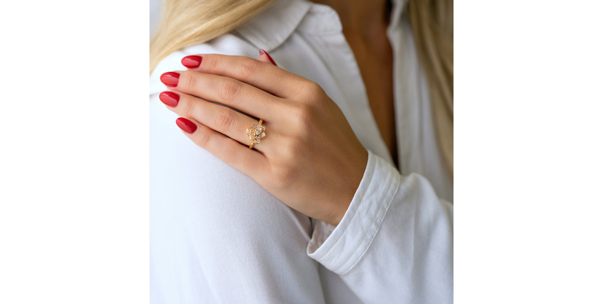 Diamond ring Witching Flower