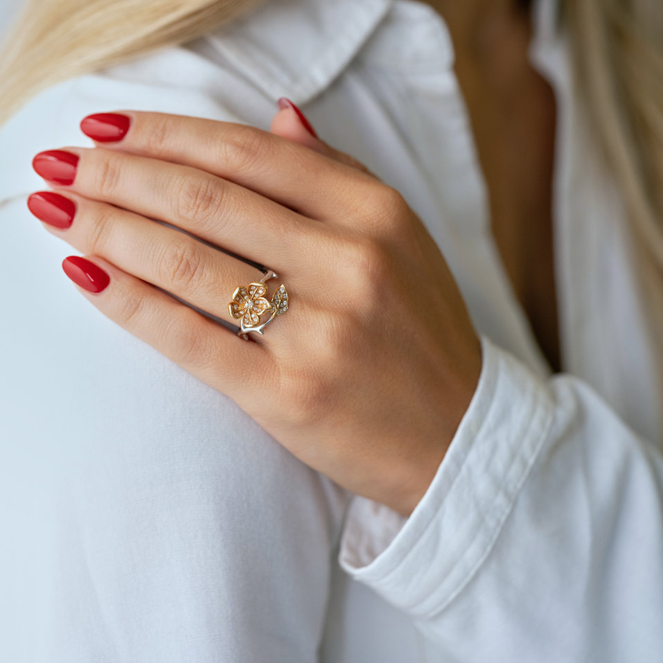 Diamond ring Virgin Romance