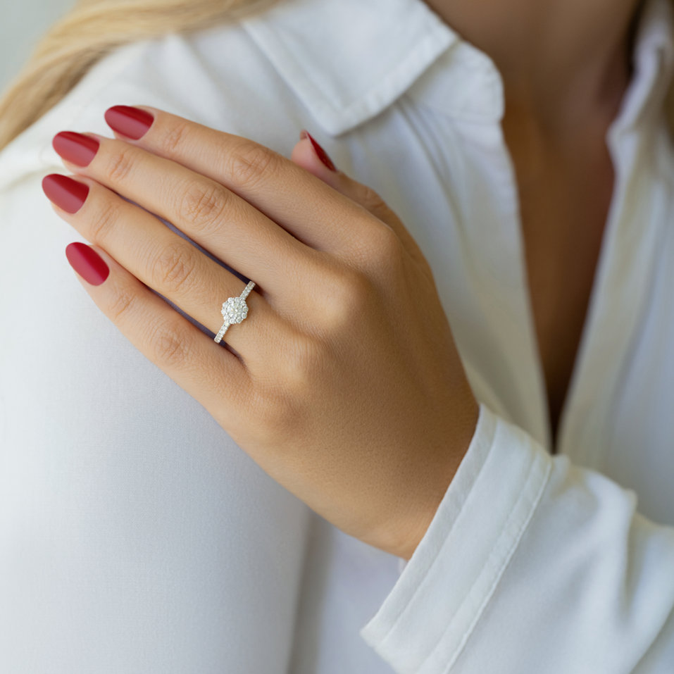 Diamond ring Folded Floral