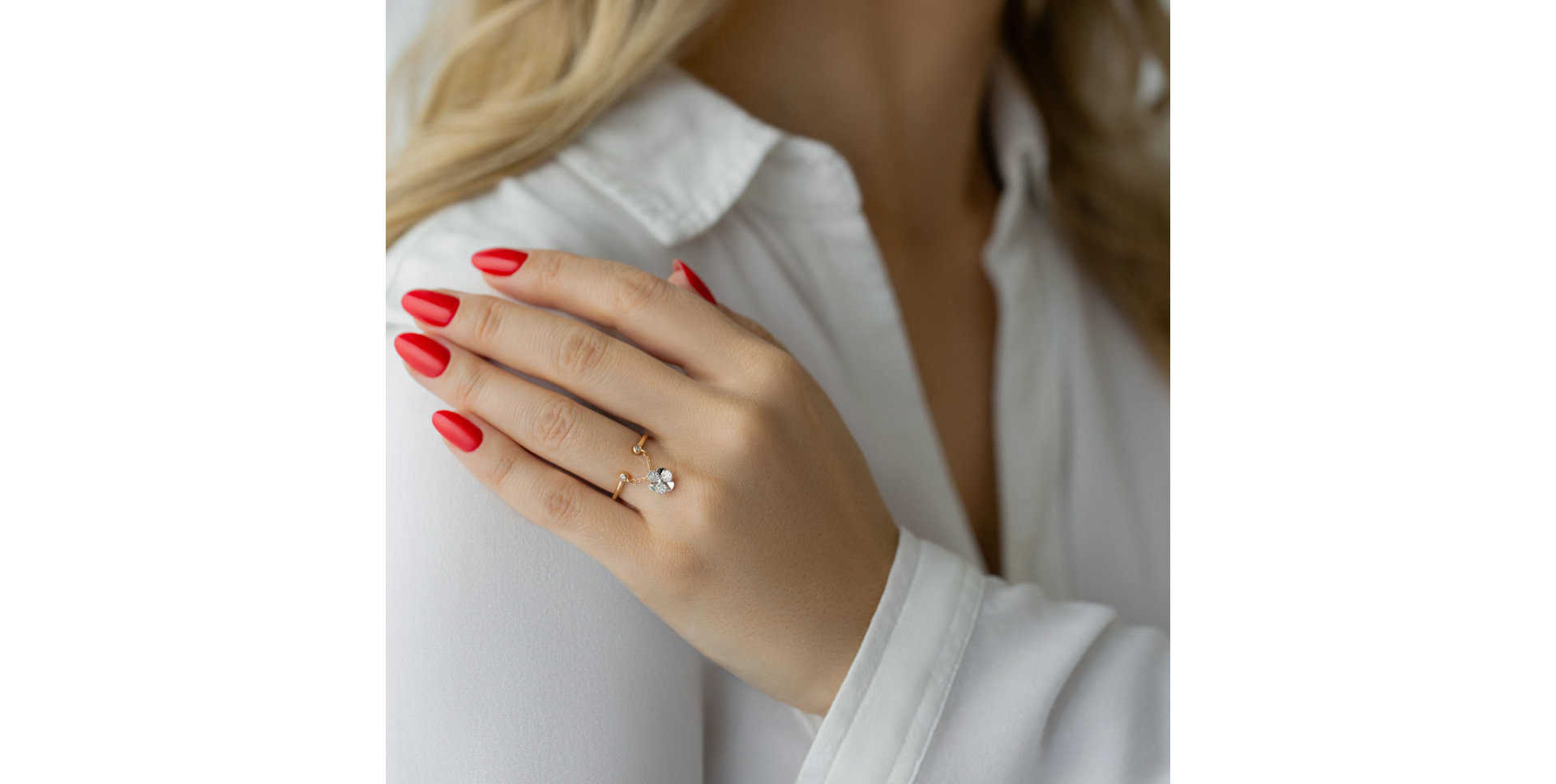 Diamond ring Hanging Flower