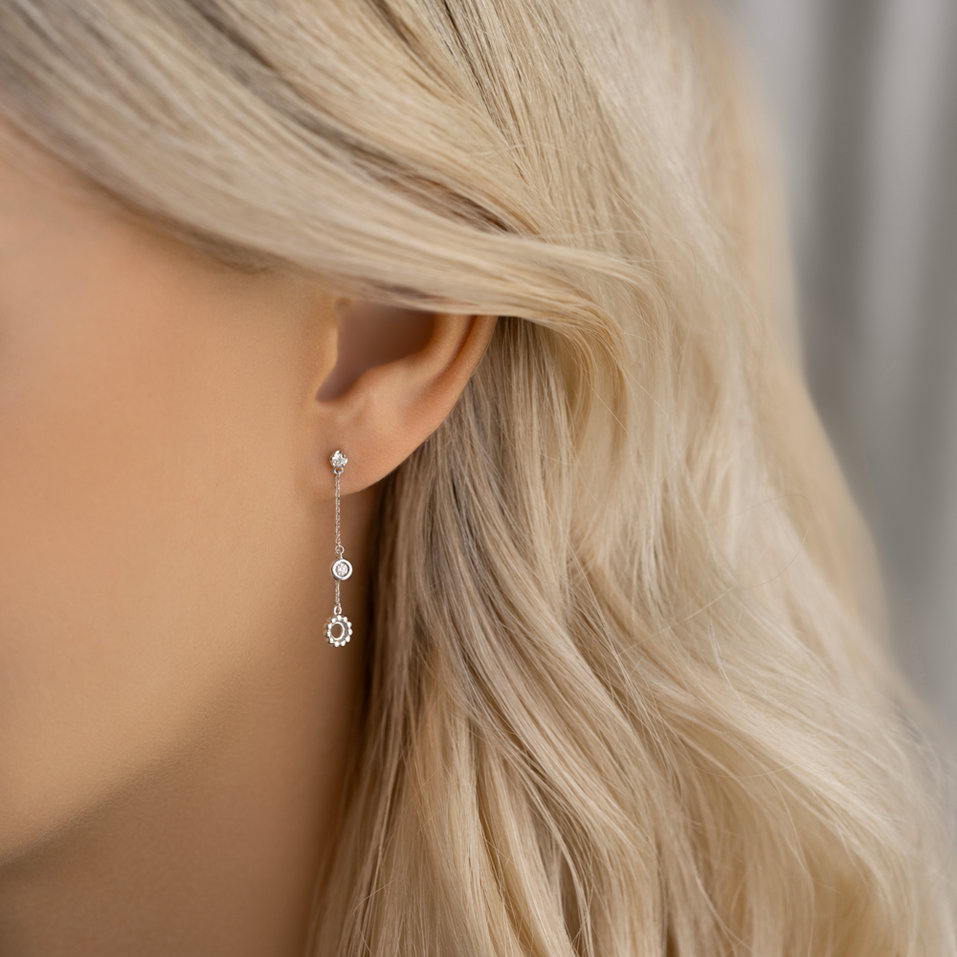 Diamond earrings Regal Reverie