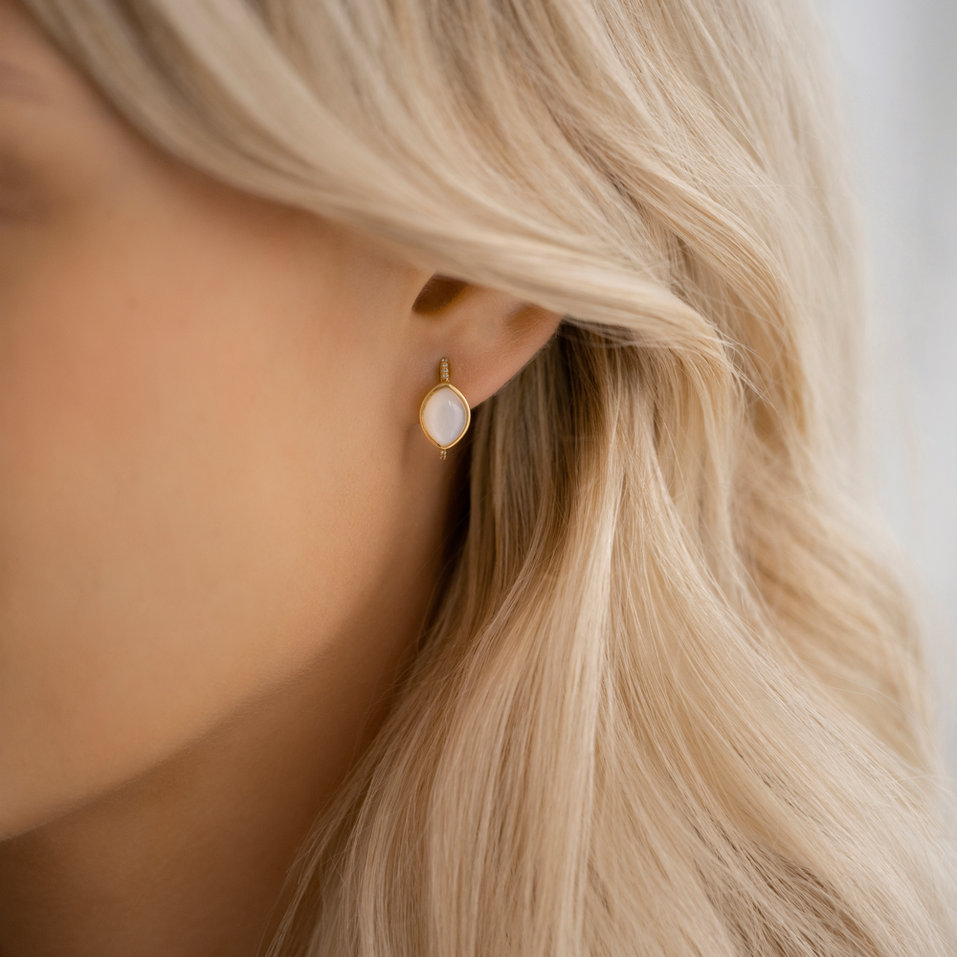 Diamond earrings with Moonstone Misty Dream