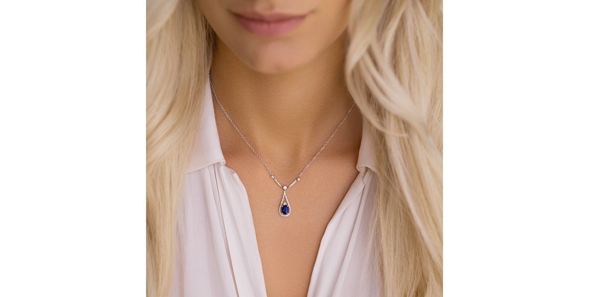 Diamond necklace with Sapphire Lilou