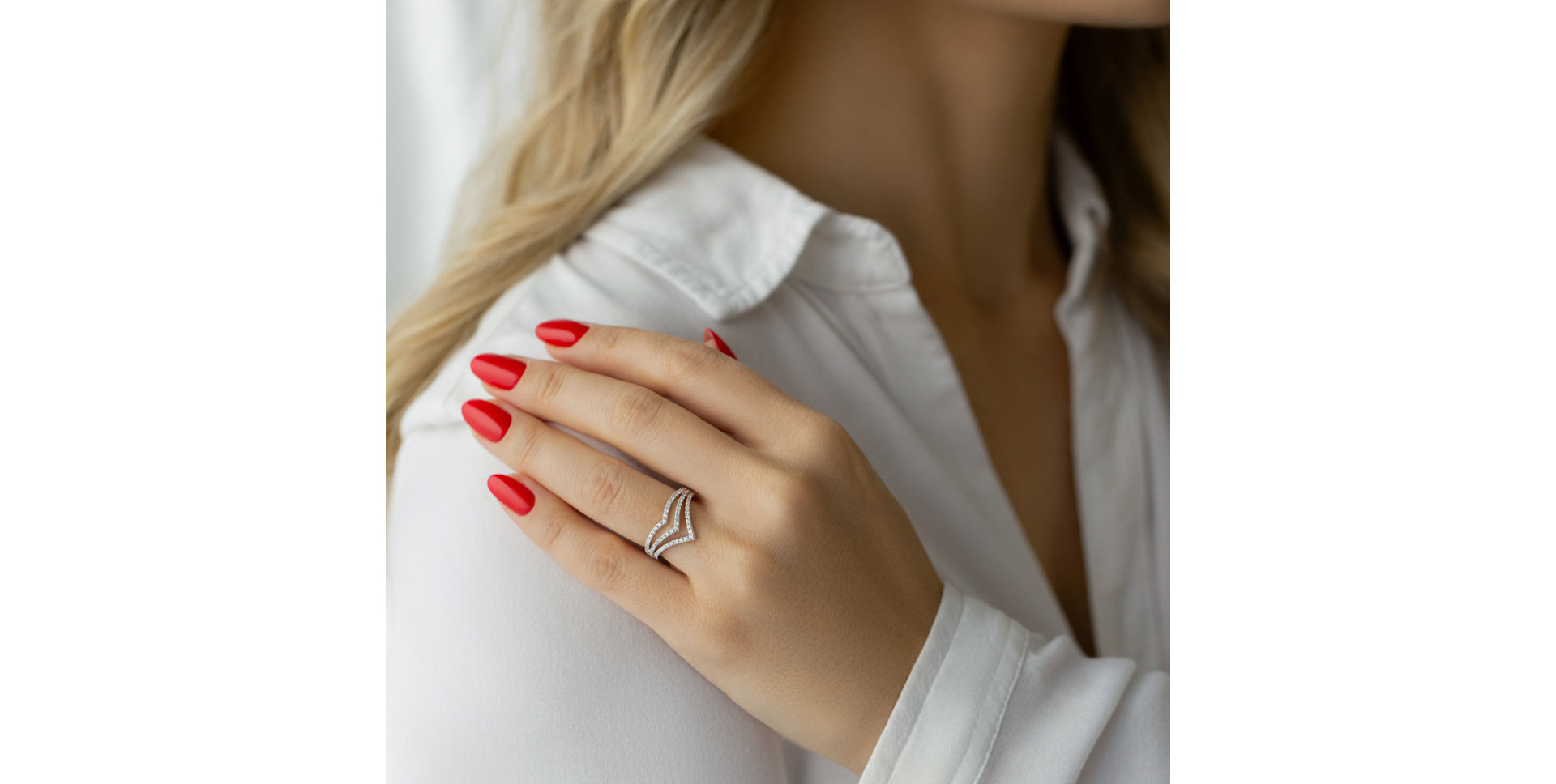 Diamond ring Celestial Dreamer