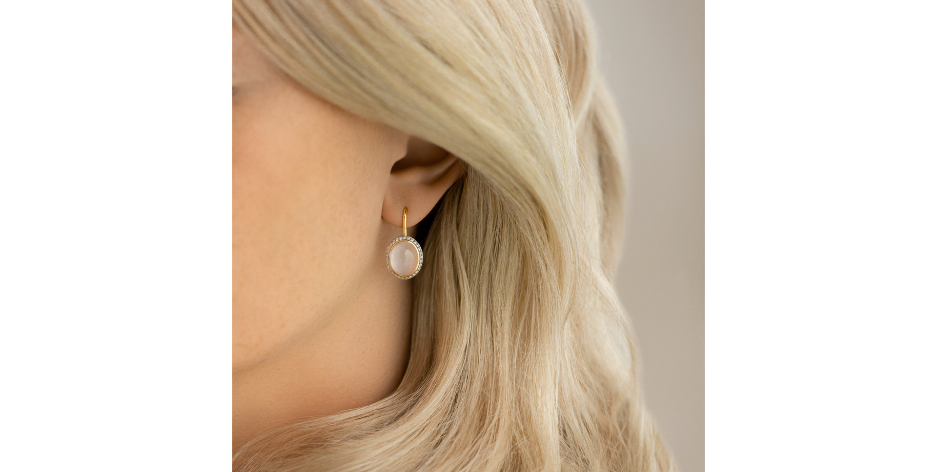 Diamond earrings with Rose Quartz Zahara