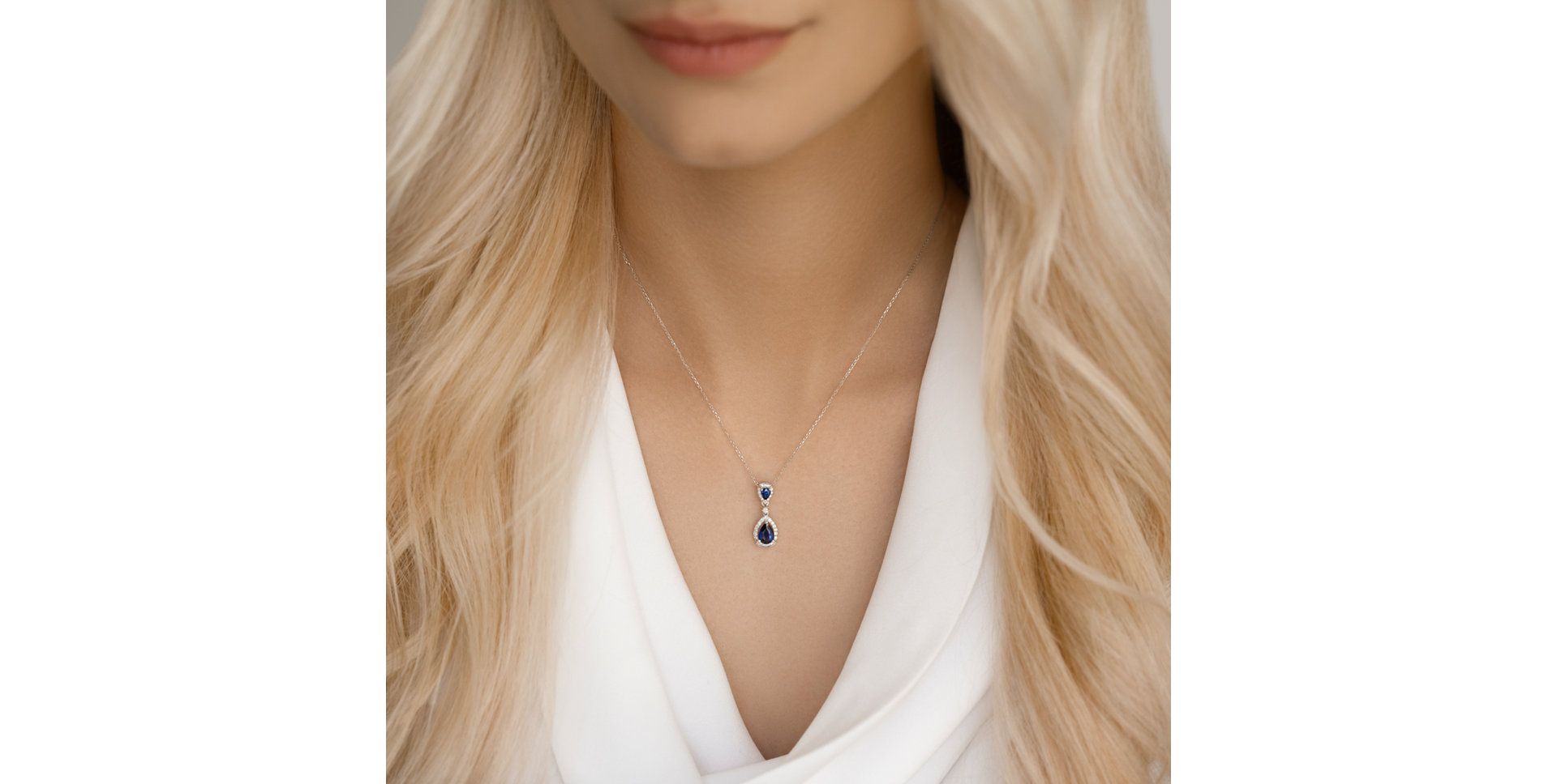 Diamond pendant with Emerald King Legend