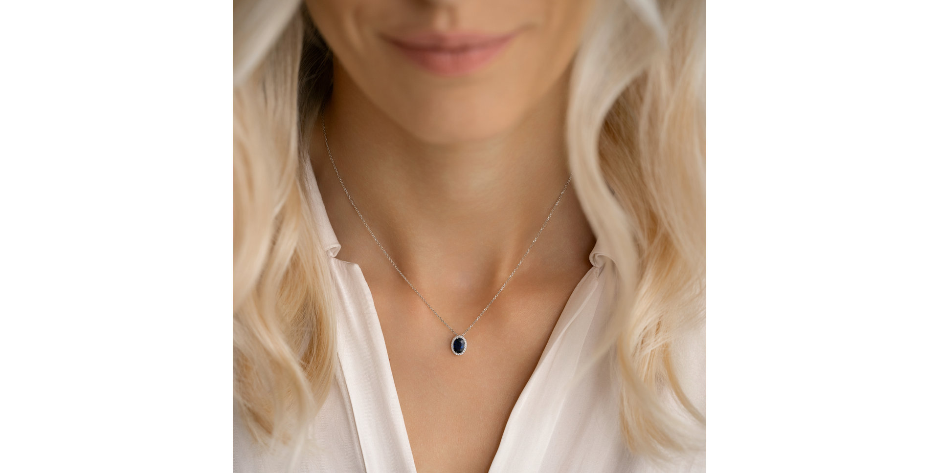 Diamond necklace with Sapphire King of Darkness