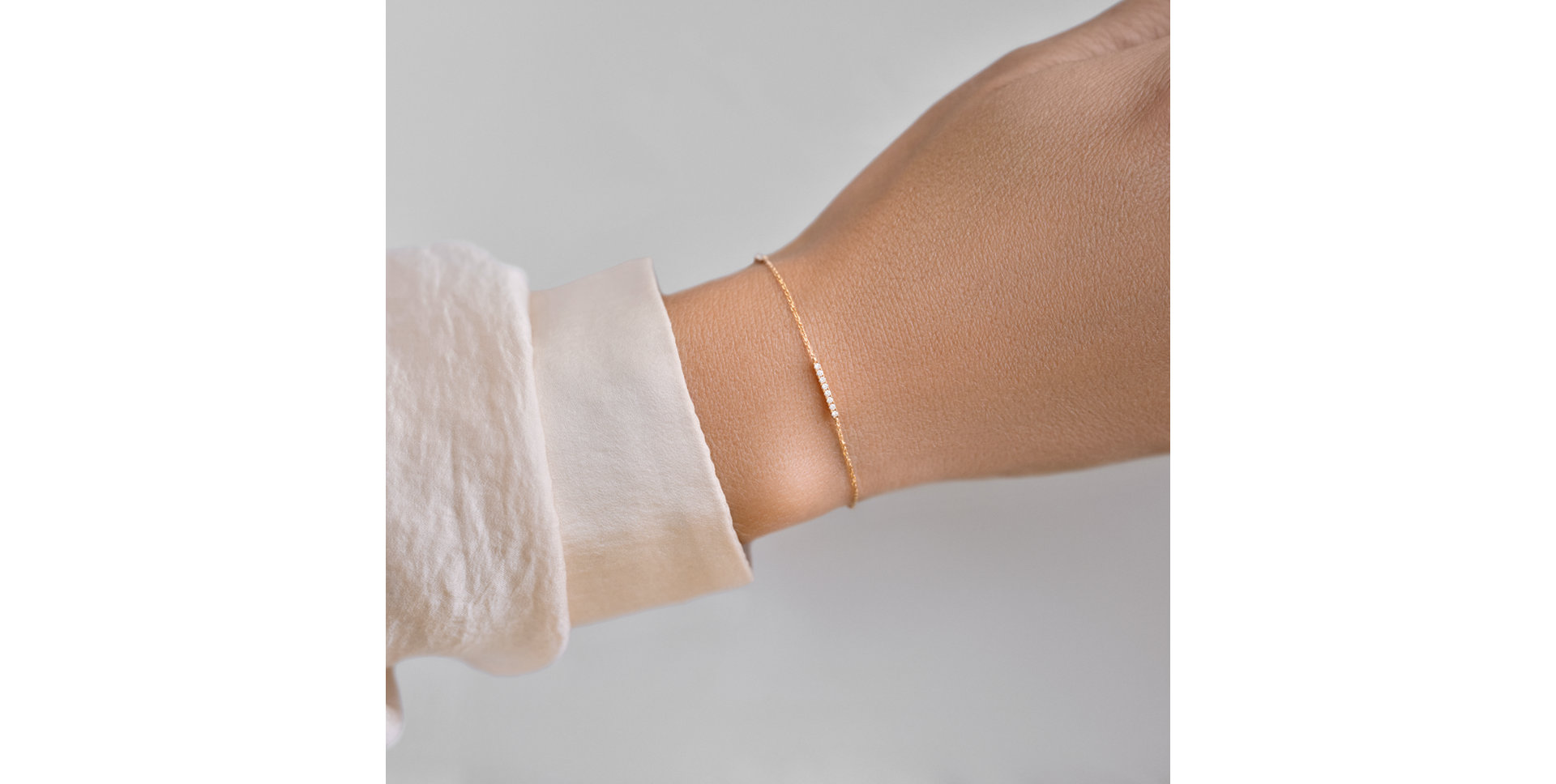 Bracelet with diamonds Aeryn