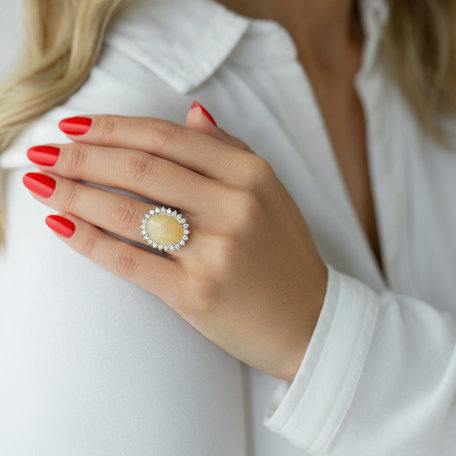 Diamond ring with Opal Diamond Czarina