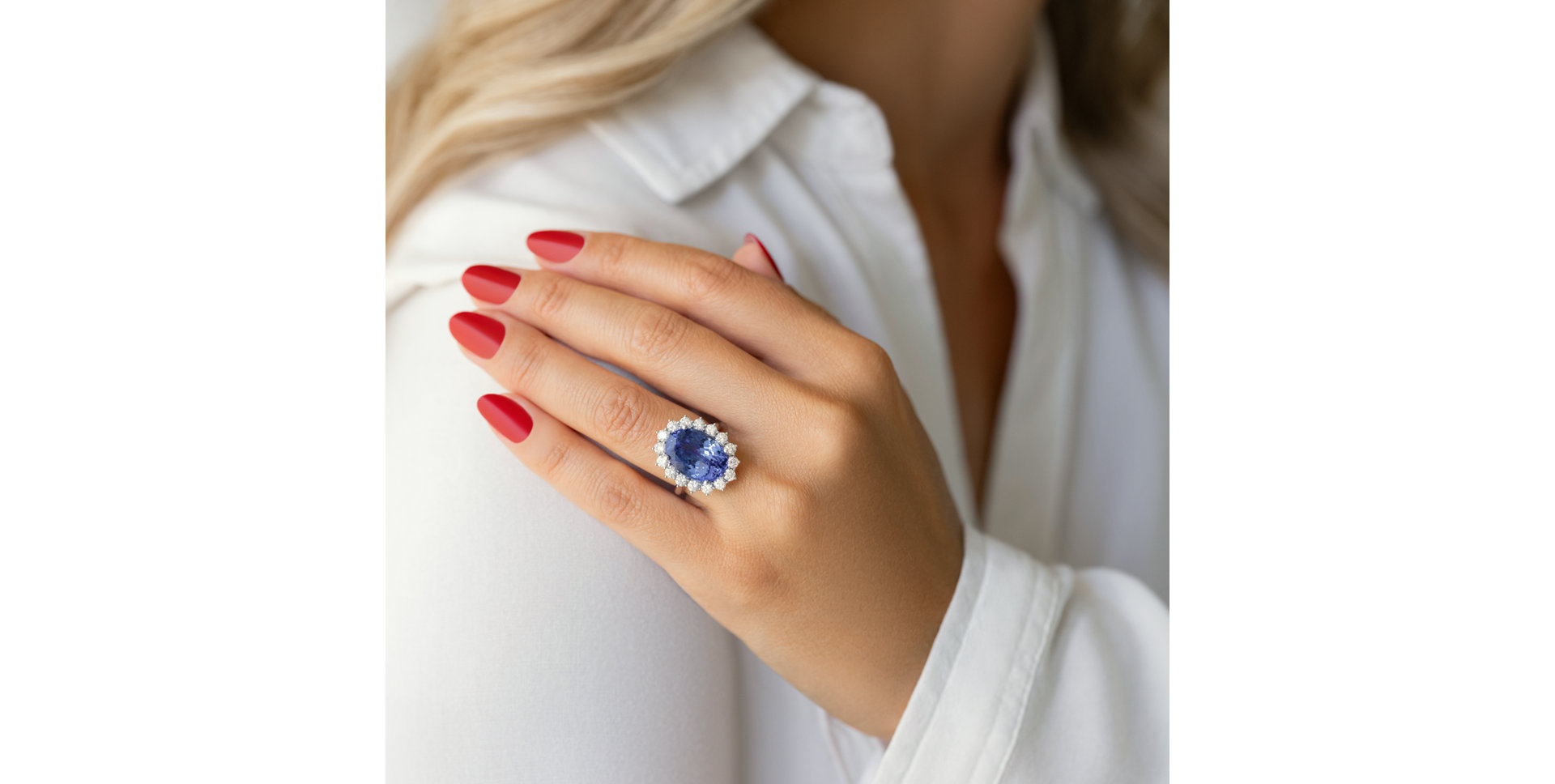 Diamond ring with Tanzanite Sky Goddess
