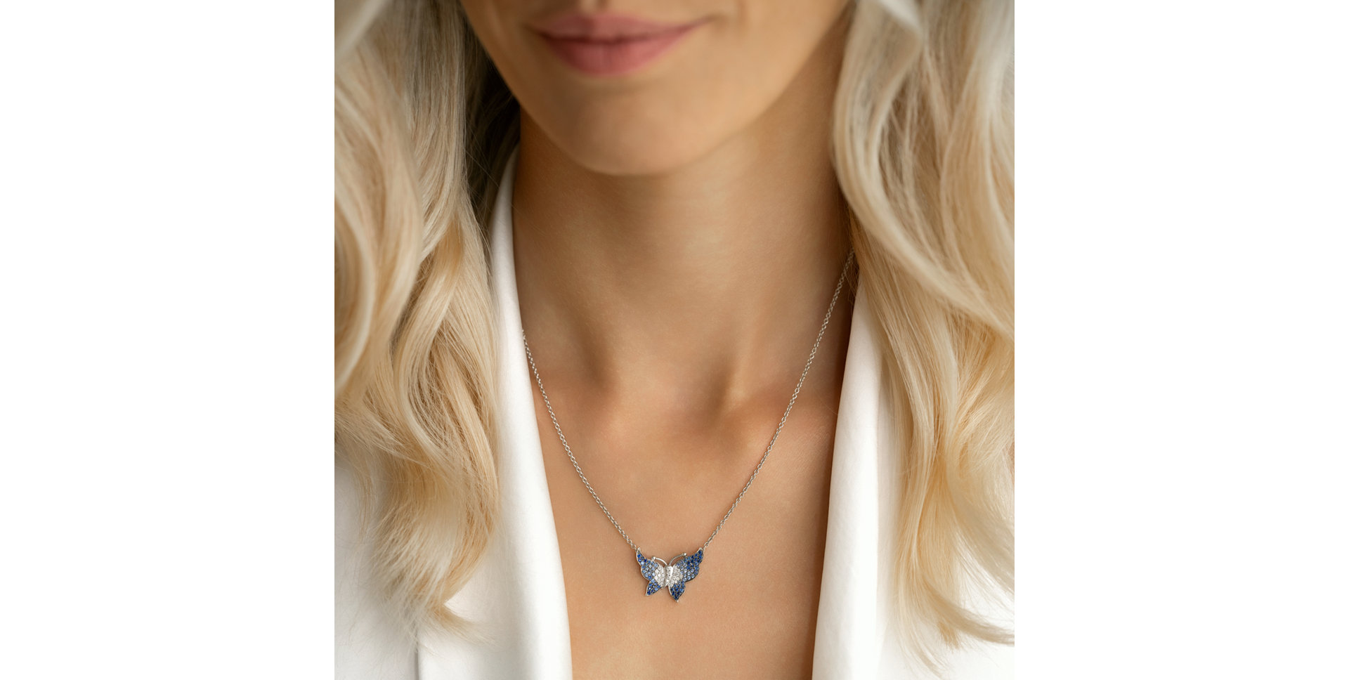 Diamond necklace with Sapphire Joyful Wings