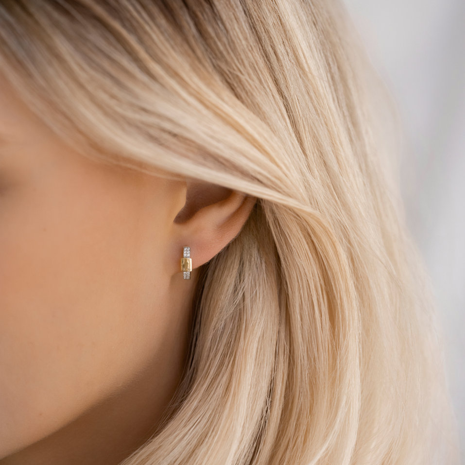 Diamond earrings Hammond