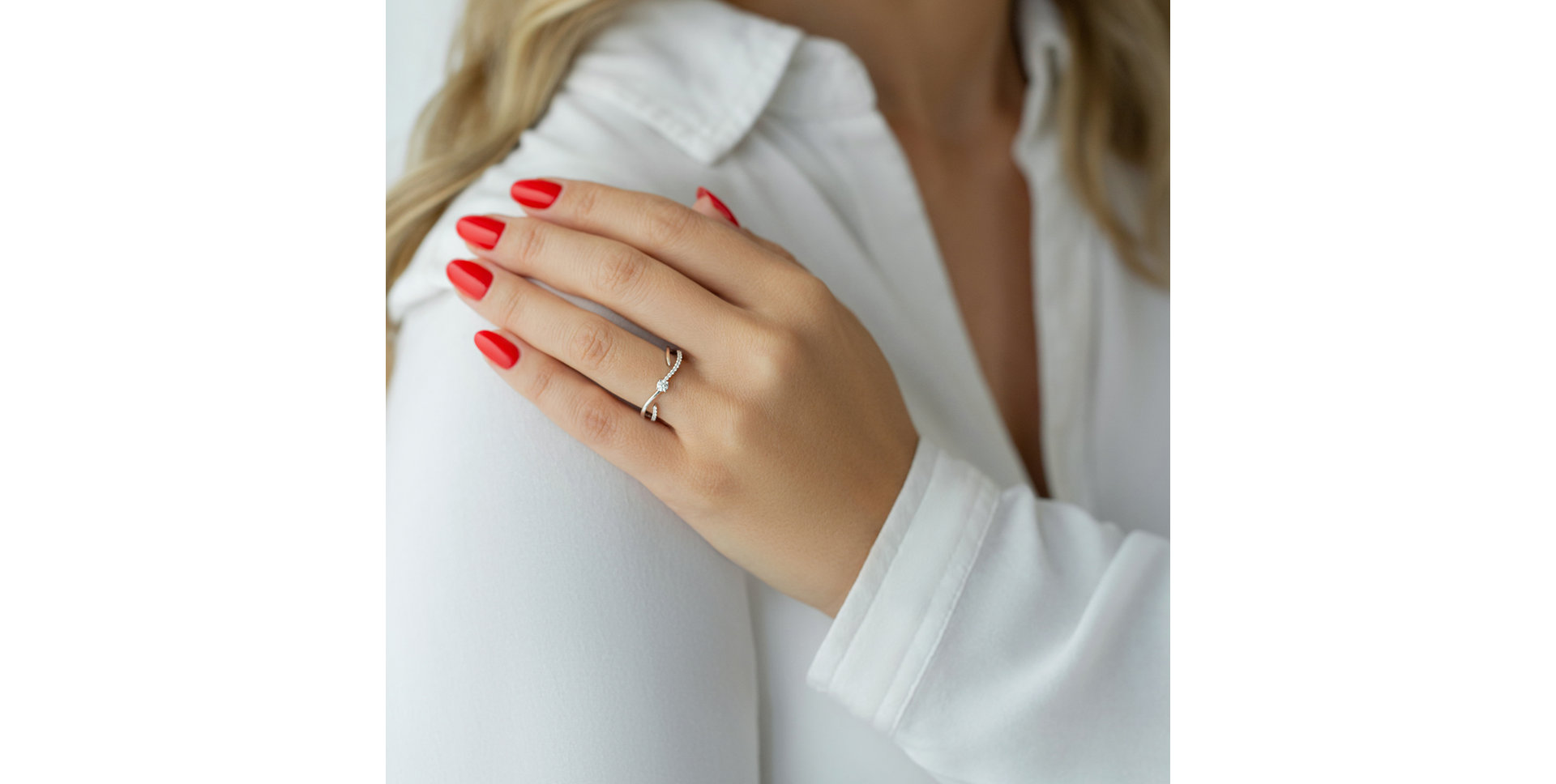 Diamond ring Madame Star