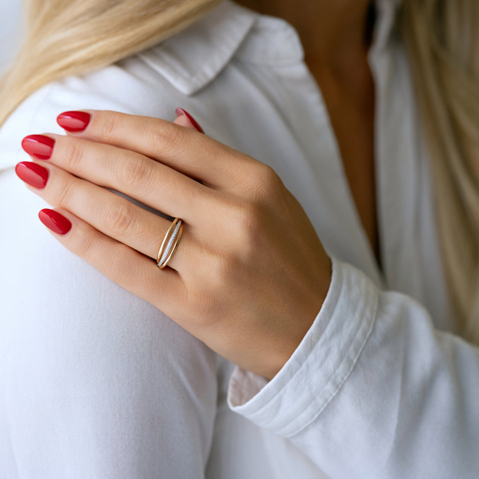 Diamond ring Niamh