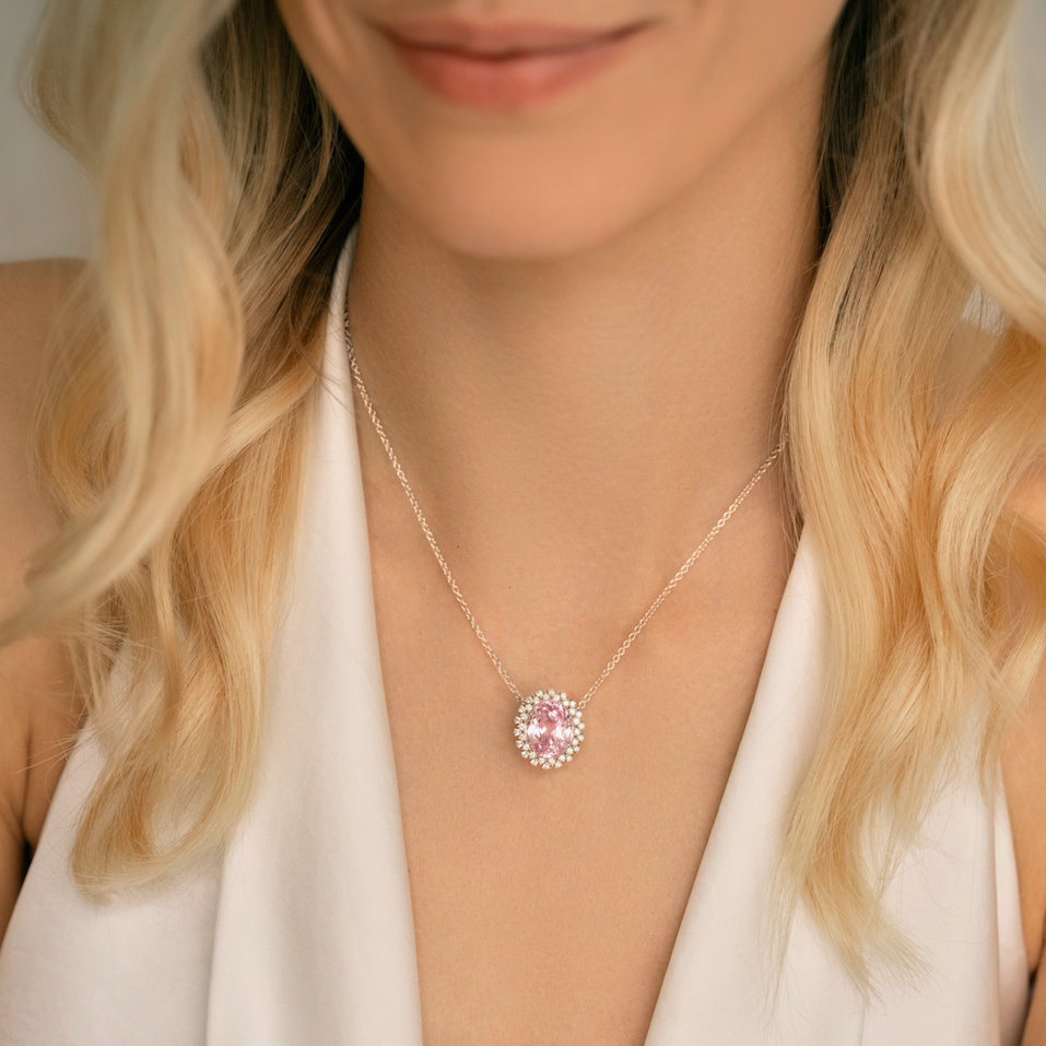Necklace with Kunzite and diamonds Sinful Goddess