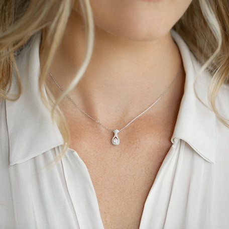 Diamond pendant Glittering Drop