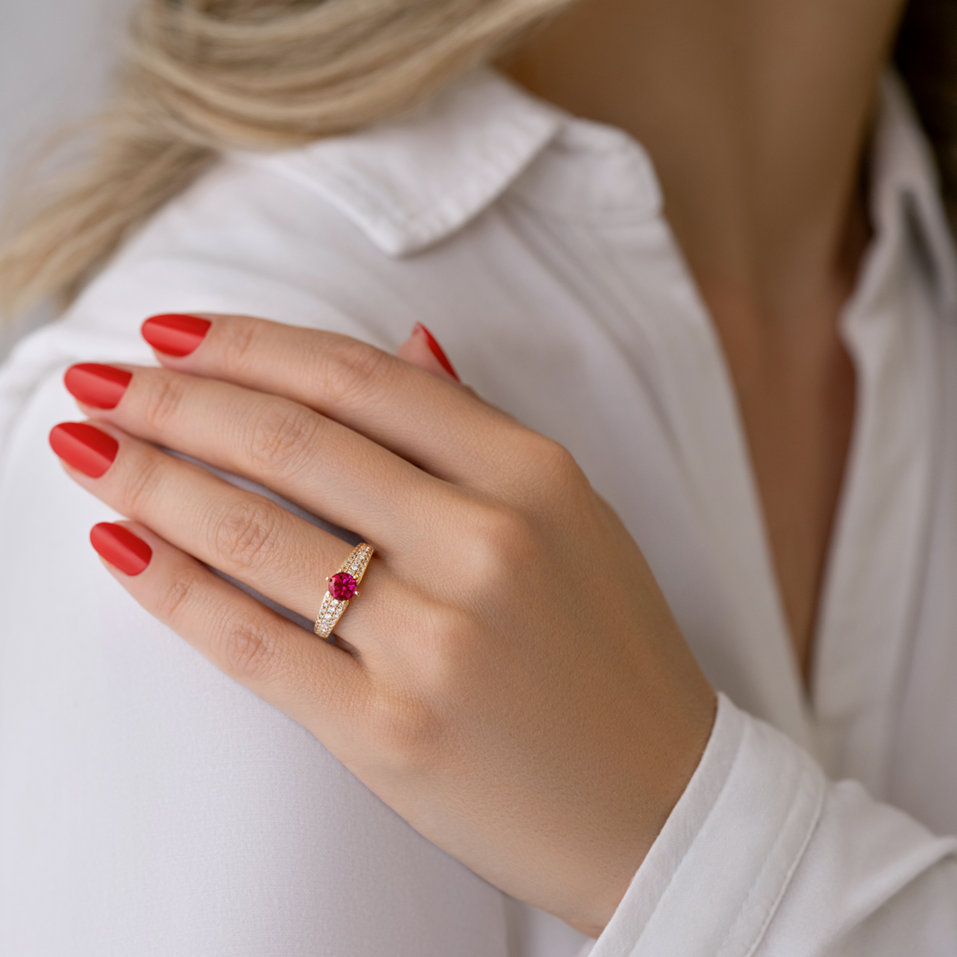 Diamond ring with Tourmalíne Magical Queen