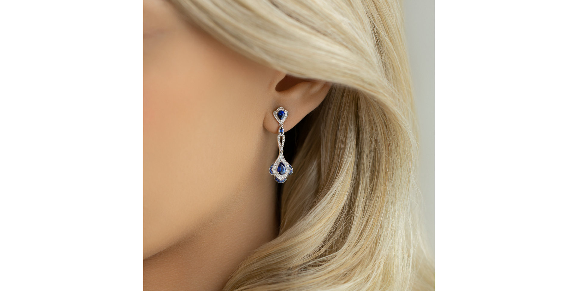 Diamond earrings and Sapphire Aristocrat Sin