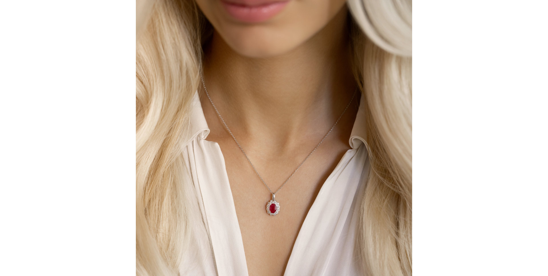 Diamond pendant with Ruby Divinity Splendor