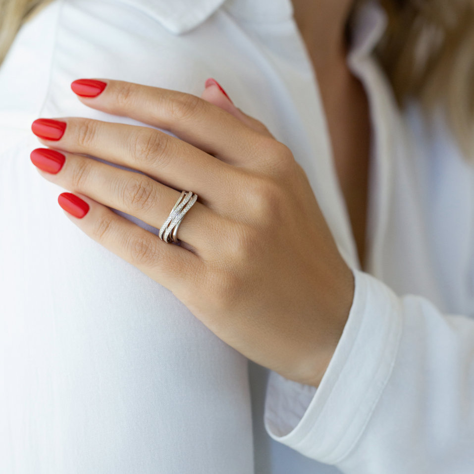 Diamond ring Parallel Joy