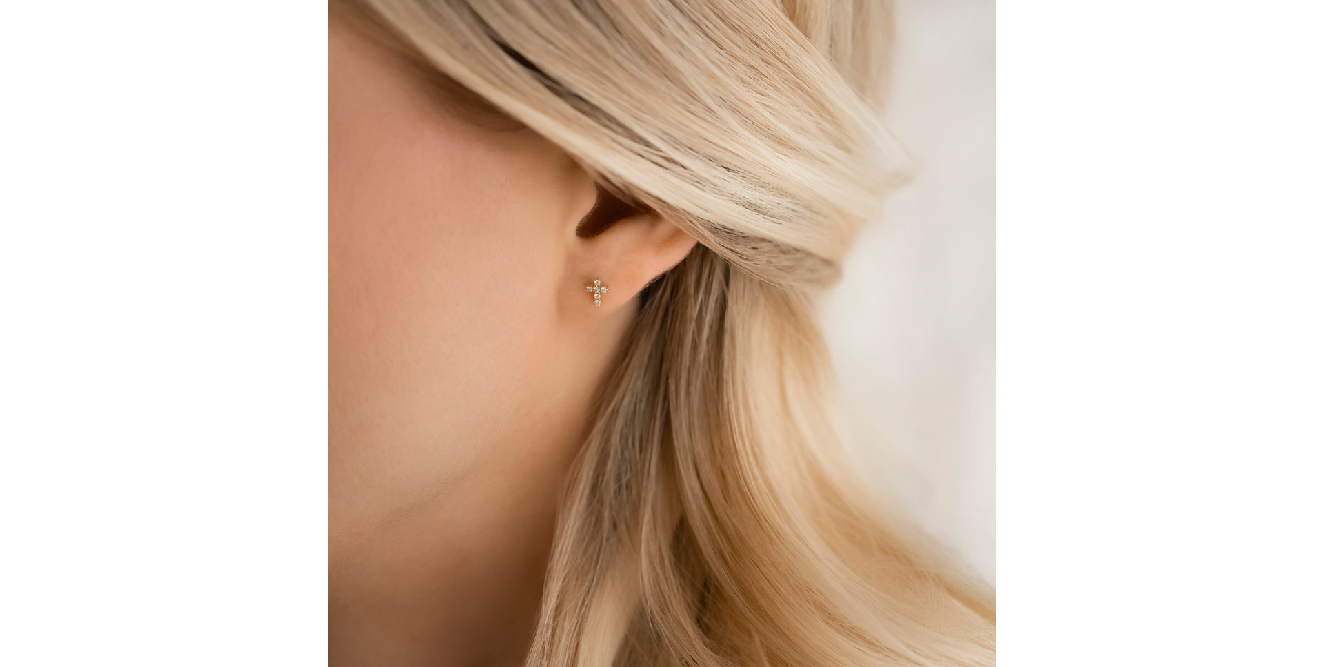 Diamond earrings Cross