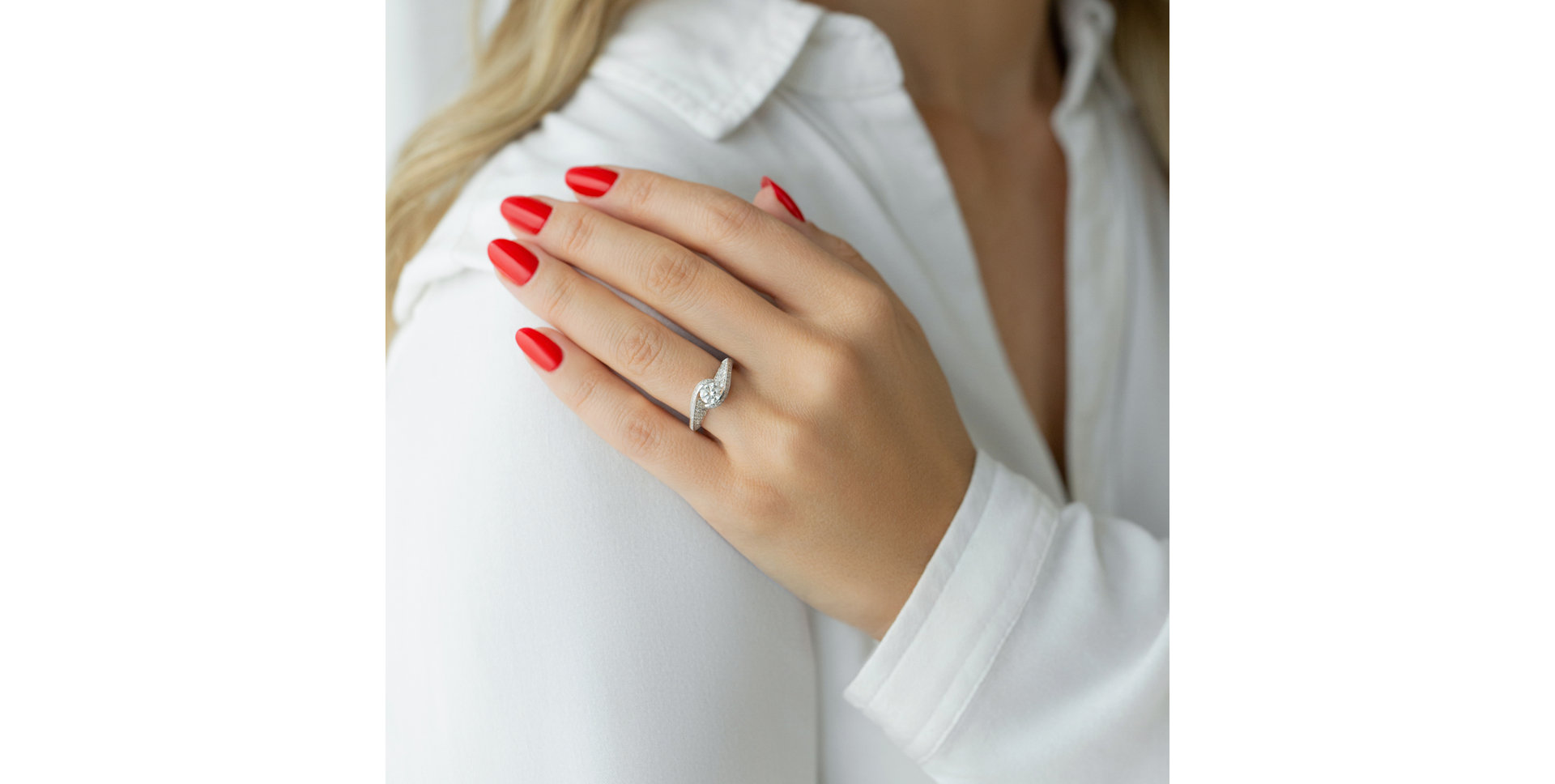 Diamond ring Noémie