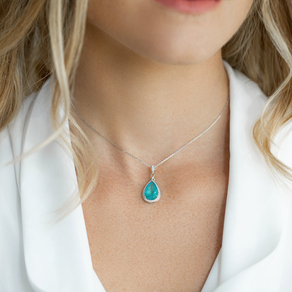 Diamond pendant with Apatite Kingdom Hope