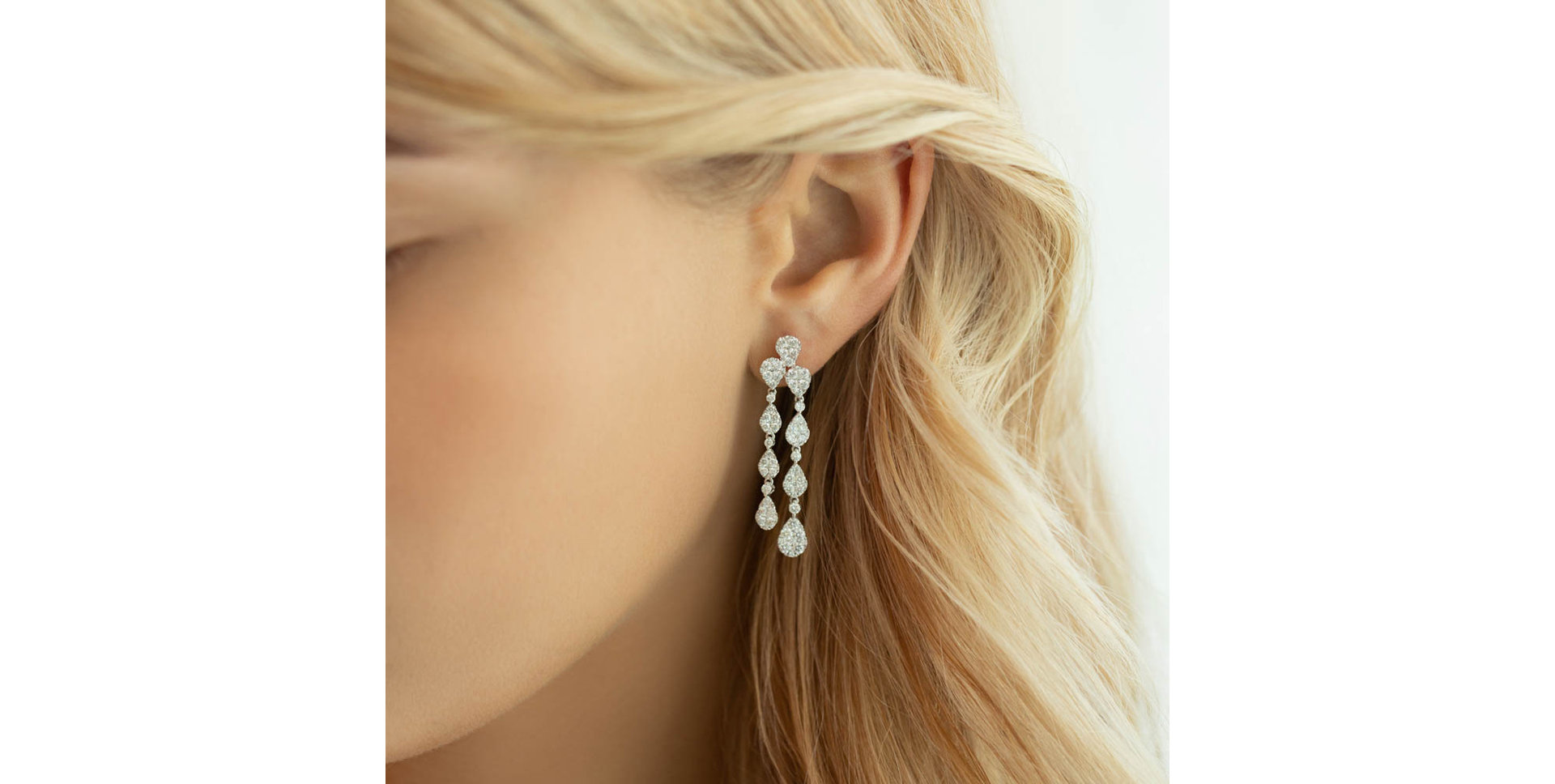 Diamond earrings Marcus