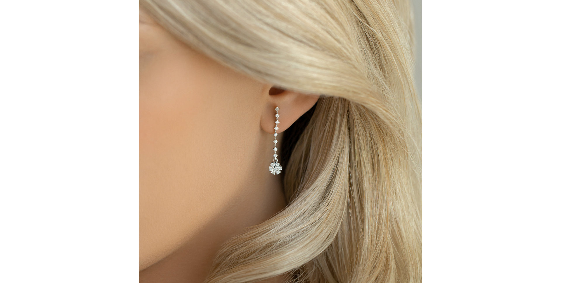 Diamond earrings Varsha