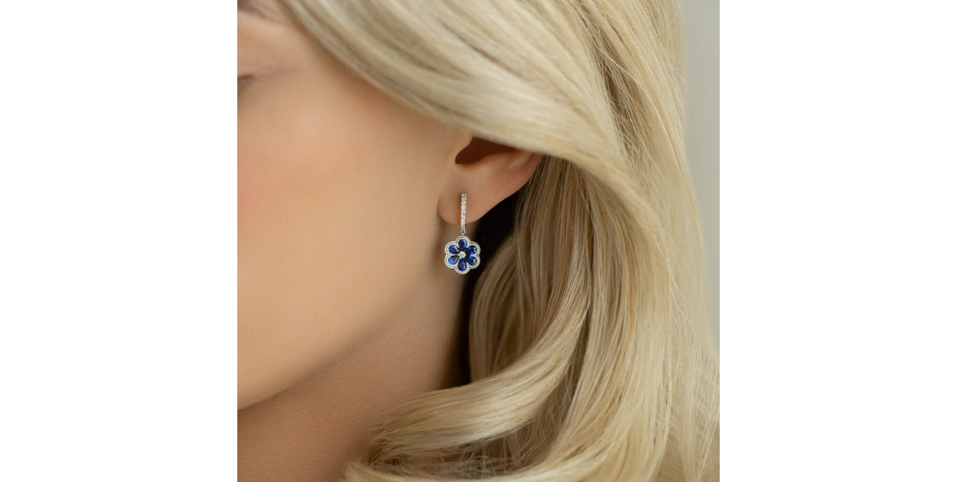 Diamond earrings and Sapphire Shinning Bloom
