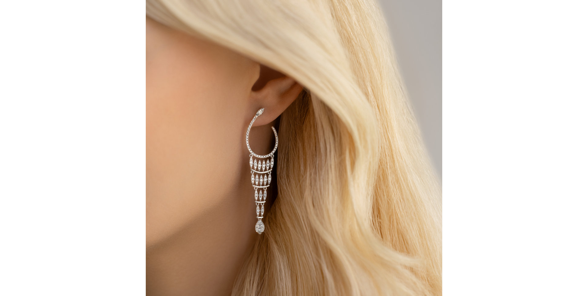 Diamond earrings Golden Celebration