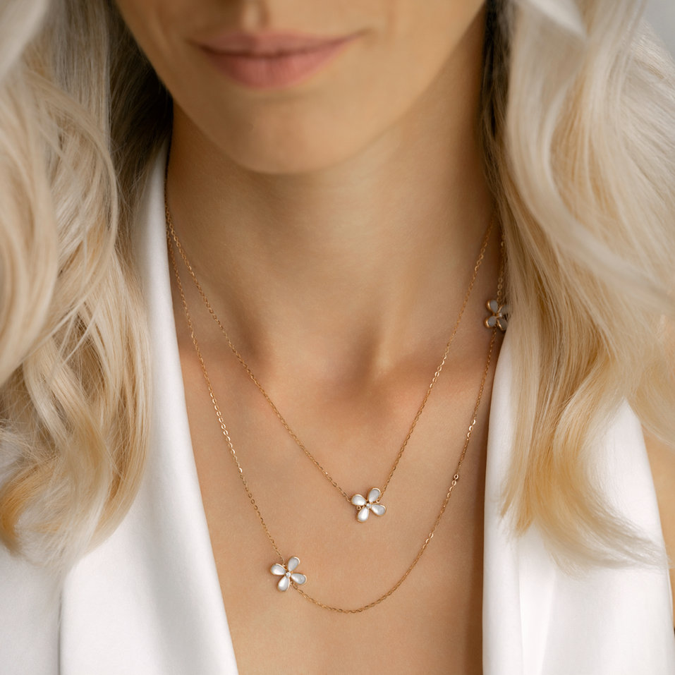Diamond necklace with Pearl Dancers of the Wind