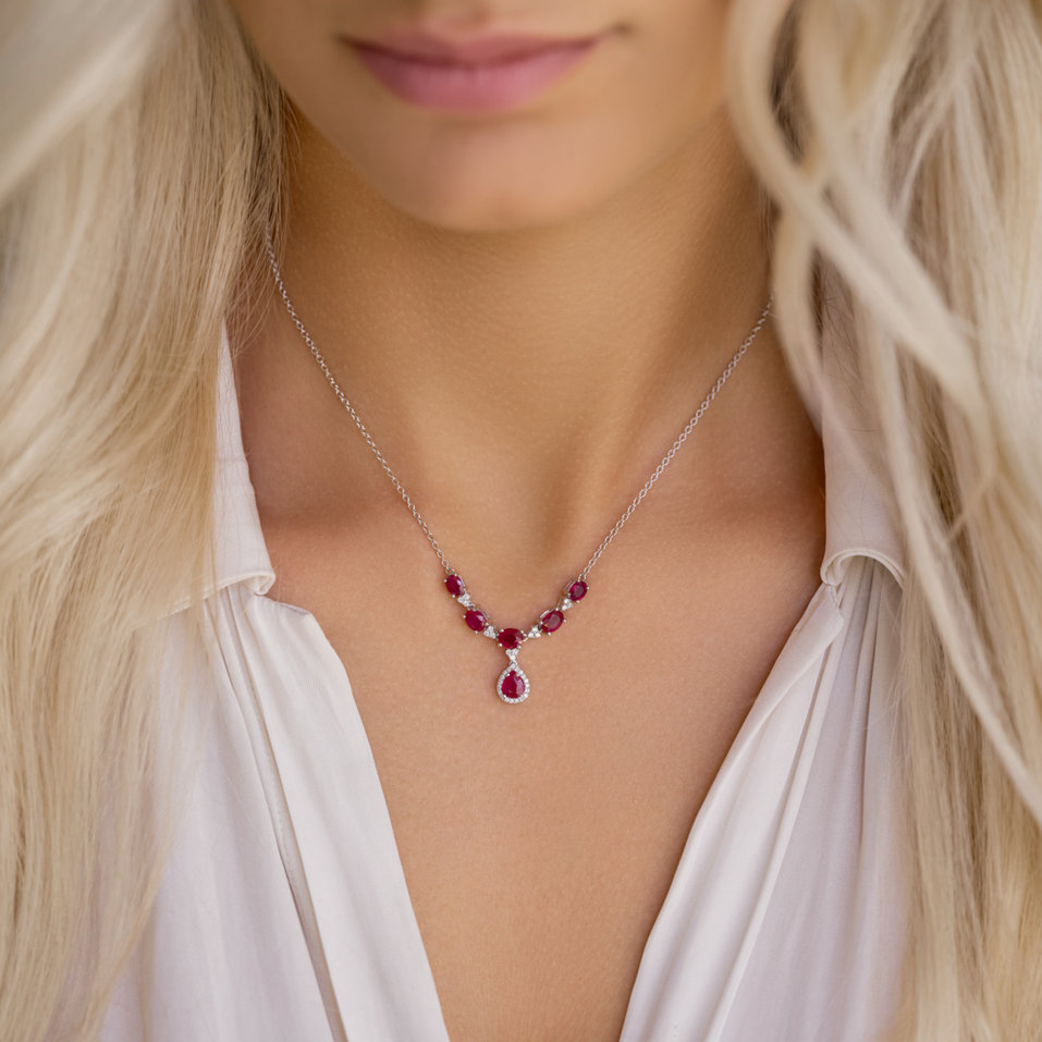 Diamond necklace with Ruby Royal Treasure
