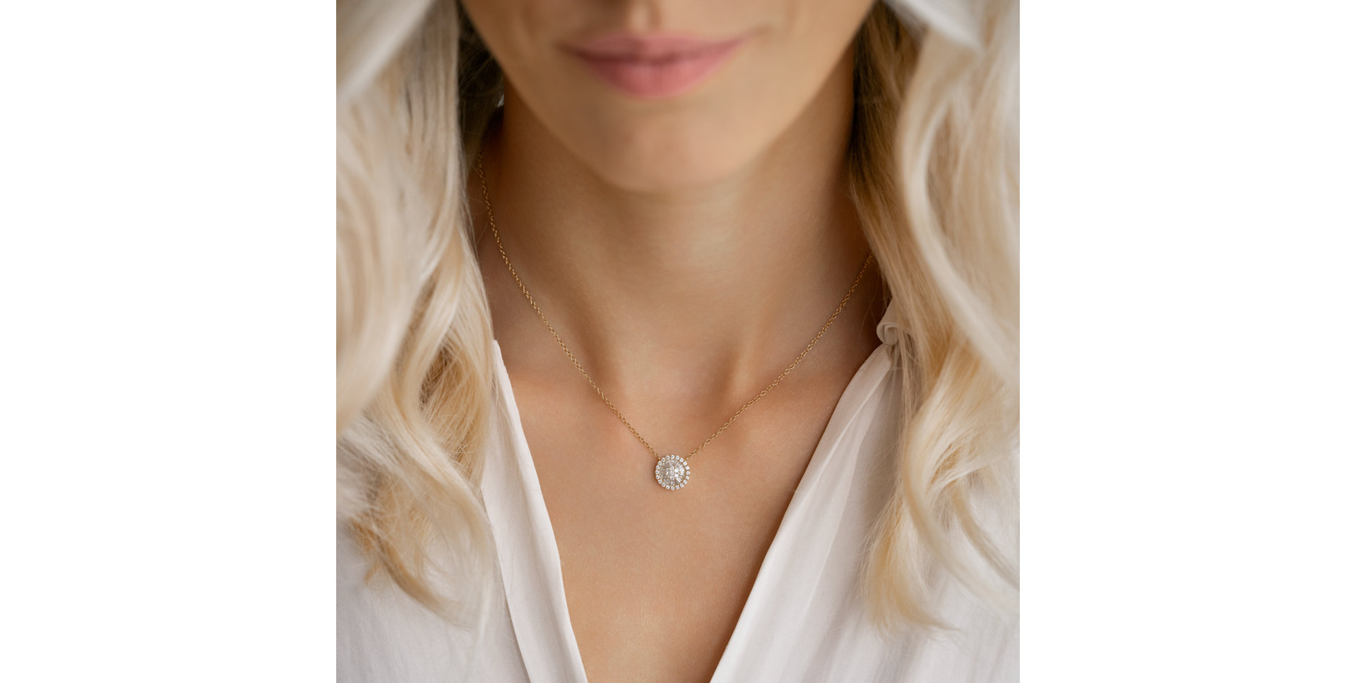 Diamond necklace Omnithar