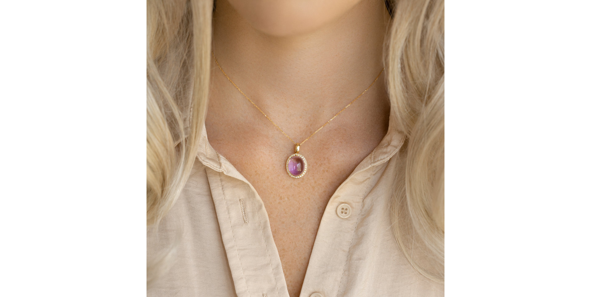 Diamond pendant with Quartz Magic Blossom