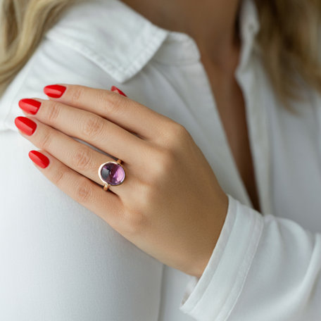 Diamond ring with Chalcedony Fairytale Drop