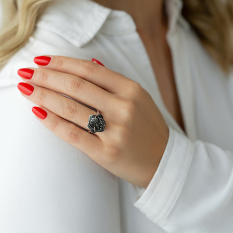 Ring with black diamonds Blooming Desire