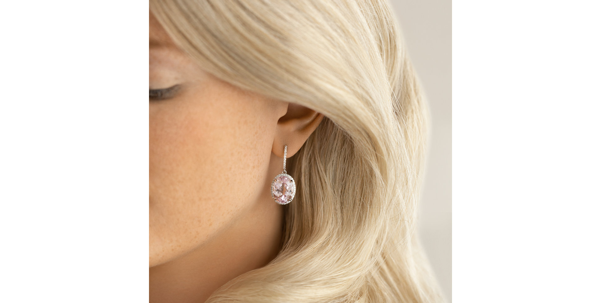 Diamond earrings with Kunzite Graceful Delight