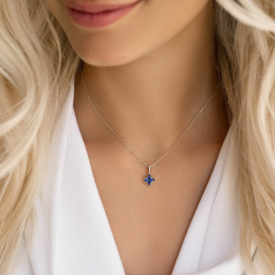Diamond pendant with Sapphire Njord