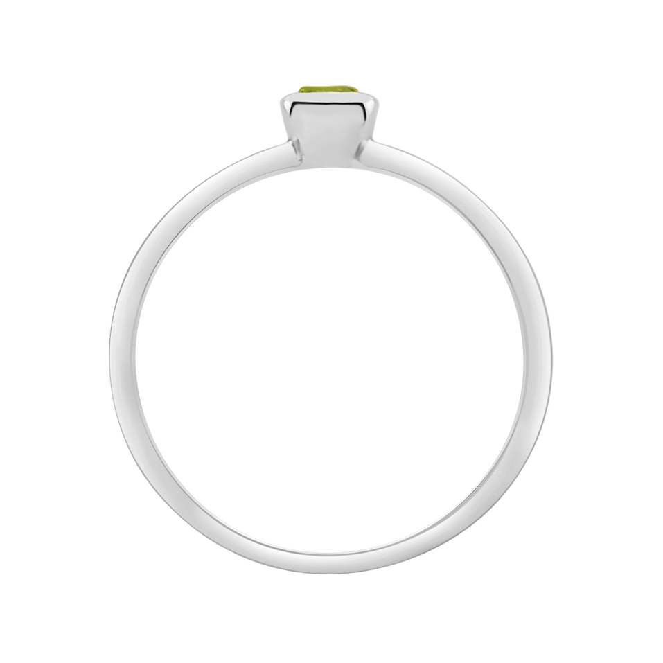 Ring with Peridot Bonbon