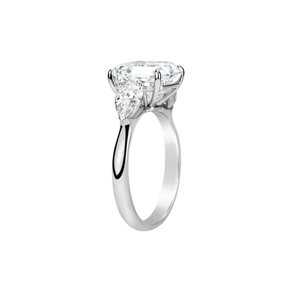 Diamond ring Wilbert